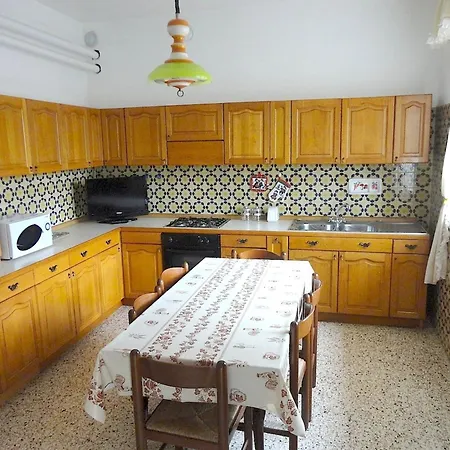 Daire Seaside Retreat, 300 Meters From The Sea